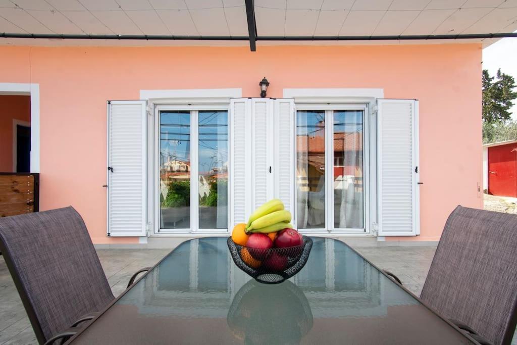 הוילה Notos Sea & Mountain House מראה חיצוני תמונה